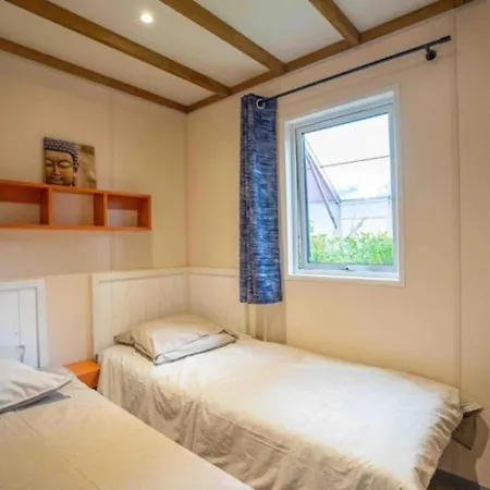 Camping Zecamping 4 Jacuzzi Piscine Chauffee A 1Km De La Plage Pet Friendly 4*