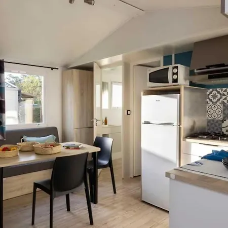 Camping 4 Etoiles - Piscine - Cbgcb0b