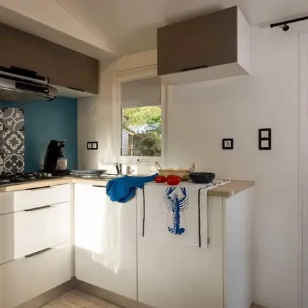 Camping 4 Etoiles - Piscine - Cbgcb0b