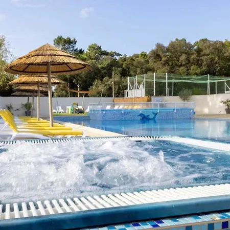 4 Etoiles - Piscine - Cbgcaii