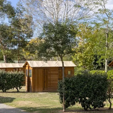 Zecamping 4 Jacuzzi Piscine Chauffee A 1Km De La Plage Pet Friendly 4* Saint-Jean-de-Monts