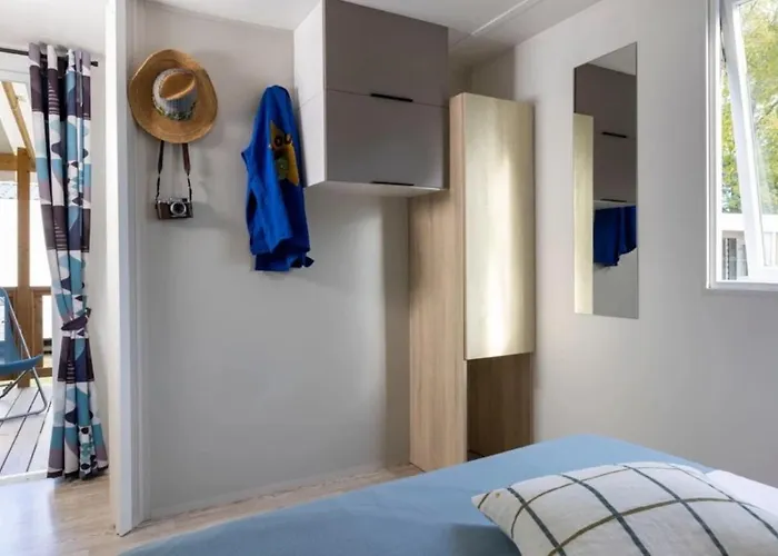 אתר קמפינג 4 Etoiles - Piscine - Cbgcb0b *