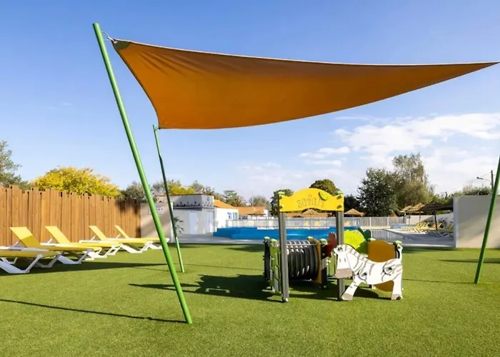 אתר קמפינג 4 Etoiles - Piscine - Cbgcb0b *