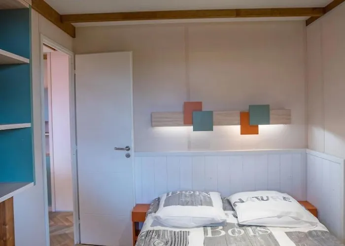 Zecamping 4 Jacuzzi Piscine Chauffee A 1Km De La Plage Pet Friendly Prázdninový dům *